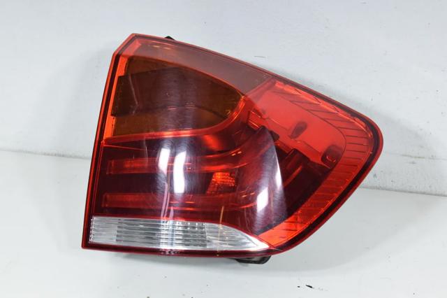 Задний правый внешний фонарь 63212990110 BMW