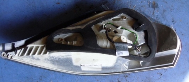 Задняя левая фара 63217165811 BMW