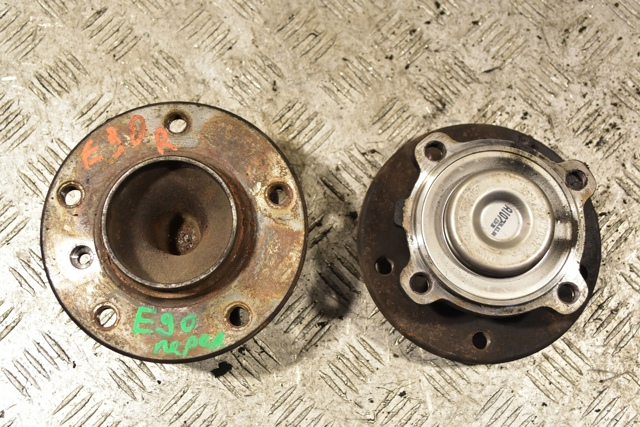 6765157 BMW Передняя ступица купить в Хмельницкий