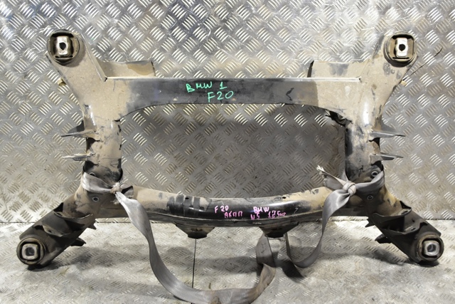 Механизм управления задней оси 6851656 BMW