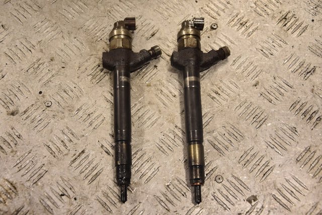 Форсунка дизельная в сборе 6C1Q9K546BB FORD