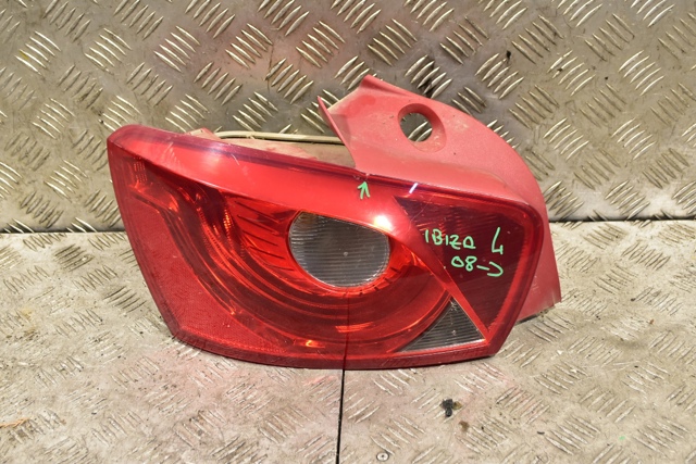 Задняя левая фара 6J4945111B VAG