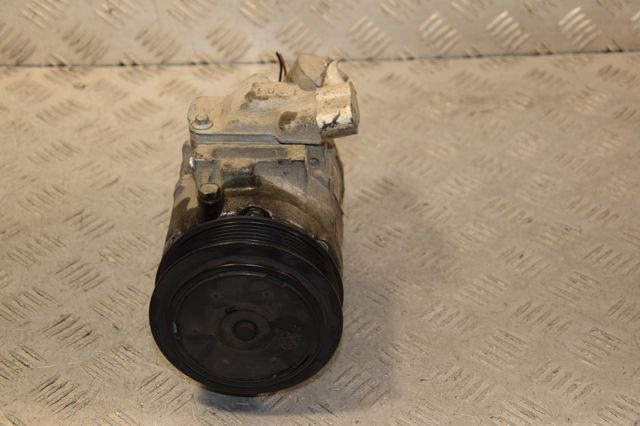 Насос кондиционера 6Q0820808D VAG