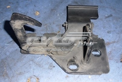 Стояк-крюк замка капота 6Q0823480B VAG