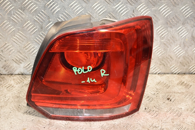 Фонари задние Фольксваген Поло 5