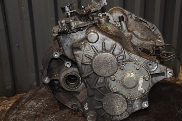 711640 MERCEDES КПП в сборе (механическая коробка передач) купить в Запорожье