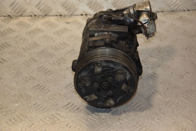 Компрессор климатической установки 71724084 FIAT