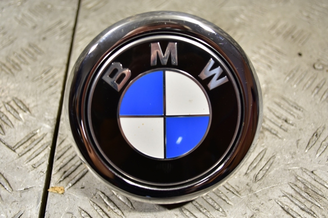 BMW 7248535 Кнопка привода замка крышки багажника (двери 3/5-й (ляды) в наличии Николаев