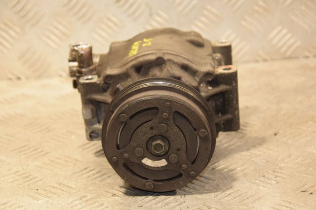 SUBARU 73111AG001 Компрессор кондиционера в наличии Украина
