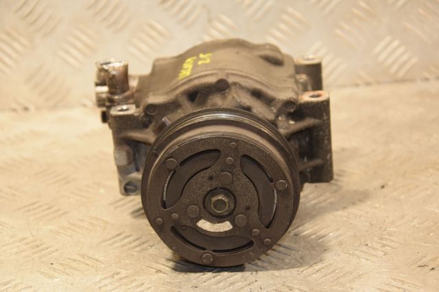 Компрессор системы кондиционирования 73111AG001 SUBARU