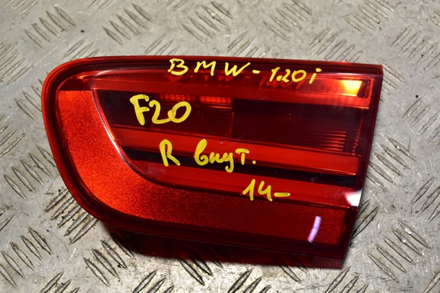 Фонарь задний внутренний правый 7359020 BMW