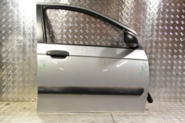 Пассажирская передняя дверь 760041C020 HYUNDAI