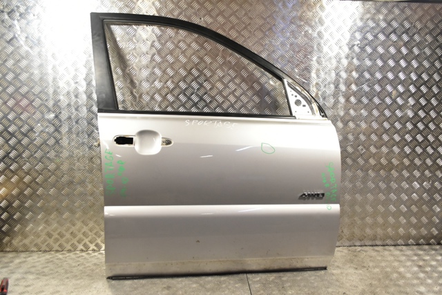 Пассажирская передняя дверь 760041F020 HYUNDAI