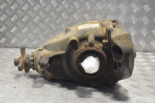 7603748 BMW Задний редуктор купить в Ирпень