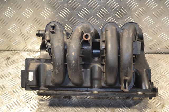 RENAULT 7700273860 Впускной коллектор в наличии Запорожье