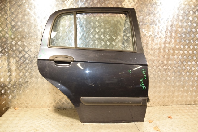 Дверь пассажирская задняя правая 770041C020 HYUNDAI