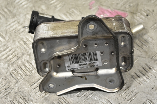 7800408 BMW Радиатор охлаждения АКПП купить в Ирпень