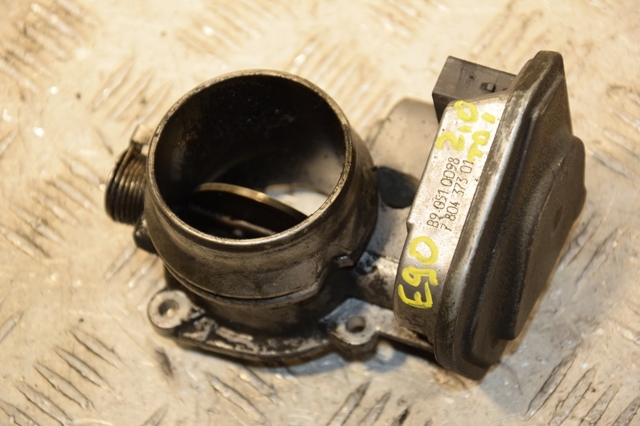 Дроссельная заслонка в сборе 7804373 BMW