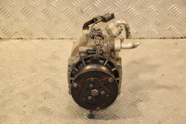 Насос кондиционера 7813A010 MITSUBISHI