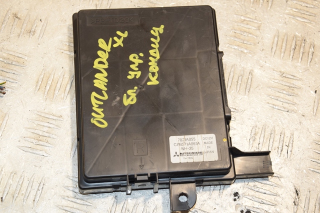 ЭБУ климат-контроля 7820A055 MITSUBISHI