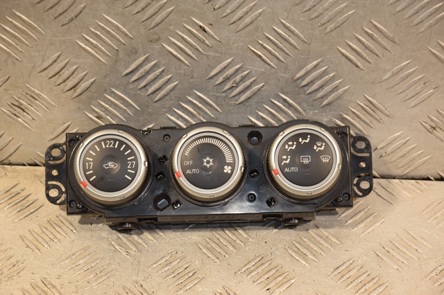 Регулятор вентилятора отопителя 7820A115XB MITSUBISHI