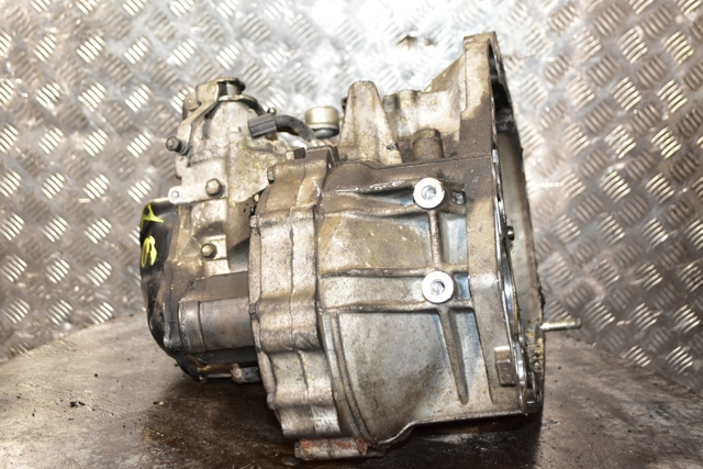 79J2 SUZUKI КПП купить в Ирпень