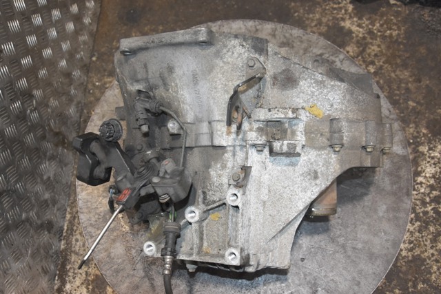 FORD 7G9R7002XB КПП в наличии Запорожье