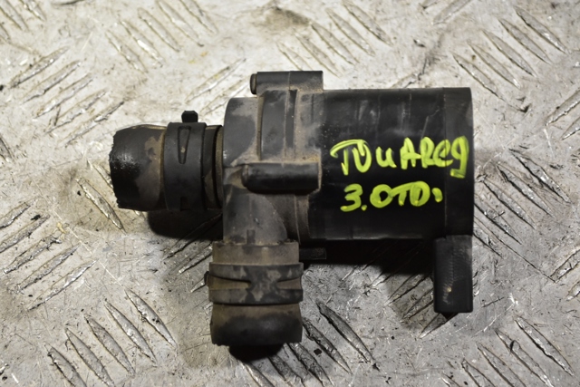 Помпа водяная, дополнительная электрическая 7L0965561 VAG
