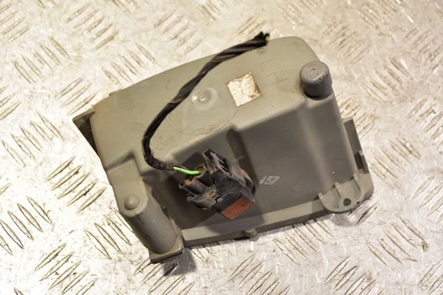 7M5115K202AC Фара противотуманная левая купить Украина