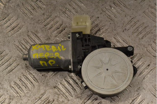NISSAN 807314CA0A Мотор стеклоподъемника двери передней правой в наличии Львов