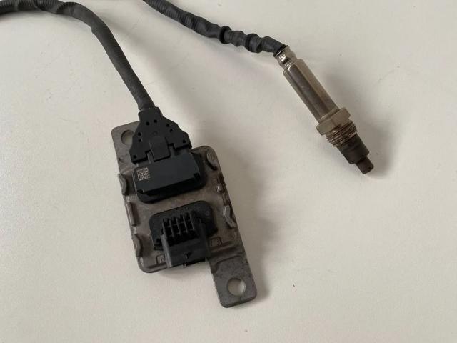 VAG 80A907807B Датчик оксидов азота NOX в наличии Киев