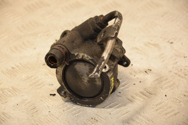 8200024738 NISSAN Насос гидроусилителя руля (ГУР) купить в Черкассы
