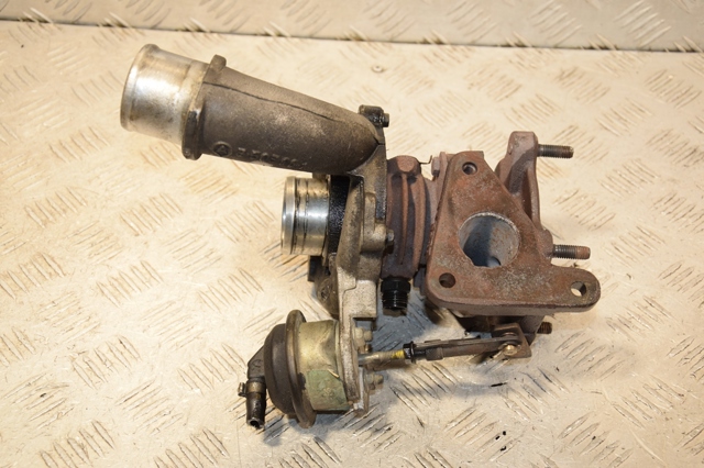 RENAULT 8200046681 Турбина в наличии Винница