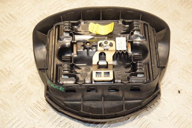 RENAULT 8200102820 Подушка безопасности (AIRBAG) водительская в наличии Запорожье