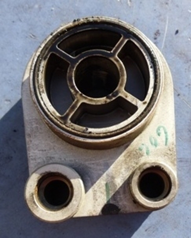 RENAULT 8200267937 Радиатор масляный (холодильник), под фильтром в наличии Харьков
