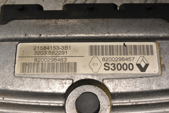 8200298457 RENAULT Блок управления двигателем купить в Ужгород