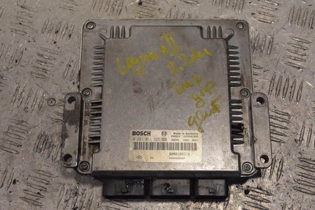 Модуль управления двигателем 8200309318 RENAULT