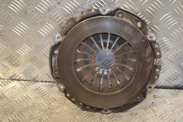 8200344394 RENAULT Корзина сцепления купить в Ужгород