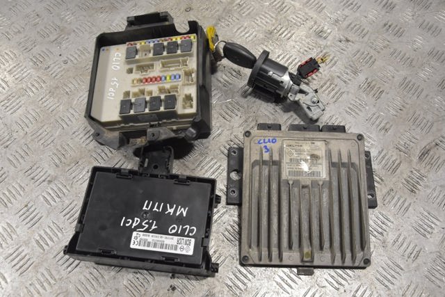 Электронный блок управления двигателем 8200399038 RENAULT