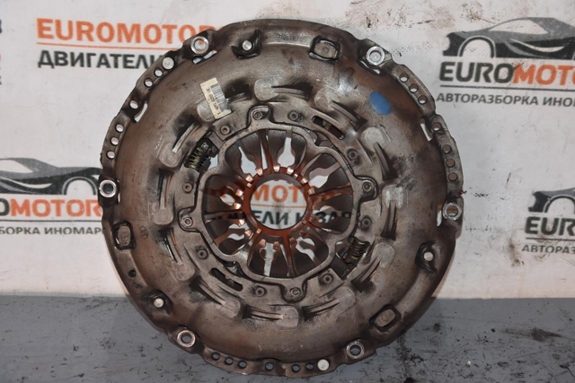 RENAULT 8200501027 Комплект сцепления в наличии Ирпень