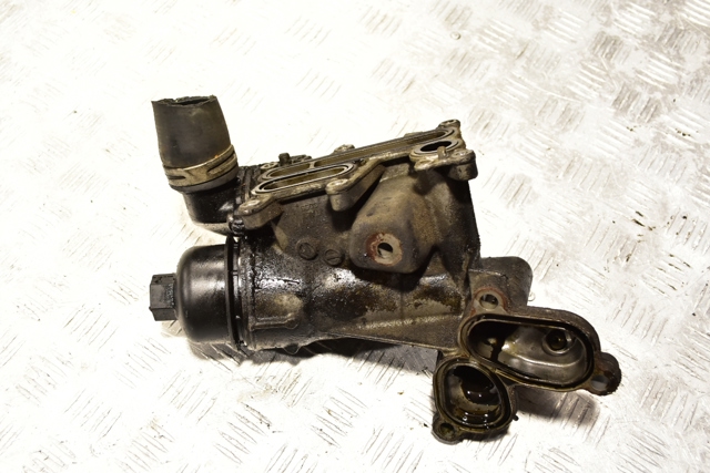 8200507878 RENAULT Масляный радиатор купить в Черновцы