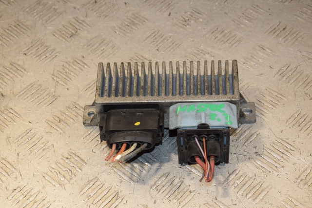 Реле предпускового подогревателя 8200558438A NISSAN
