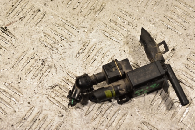 8200603558 RENAULT Клапан соленоид регулирования заслонки EGR купить в Одесса