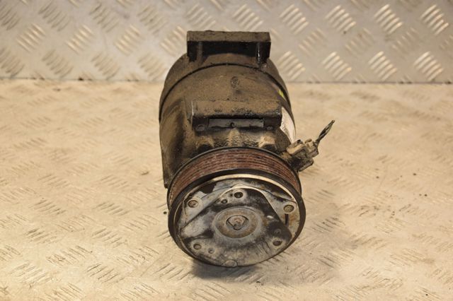 8200678510 RENAULT Компрессор кондиционера купить в Львов