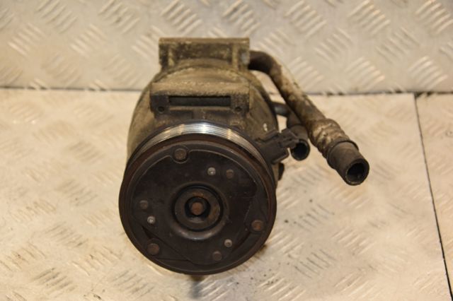 Компрессор хладагента 8200678510 RENAULT