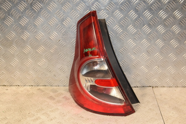 Левый стоп 8200734825 RENAULT