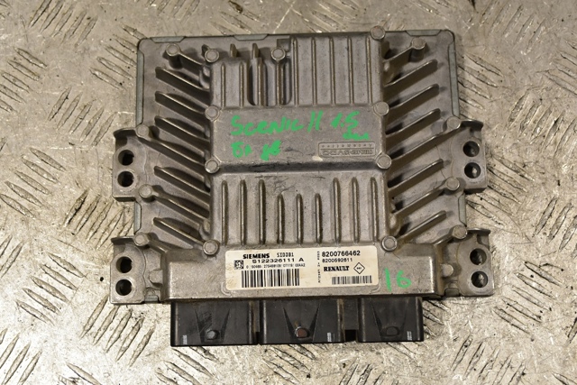 Компьютер двигателя 8200766462 RENAULT