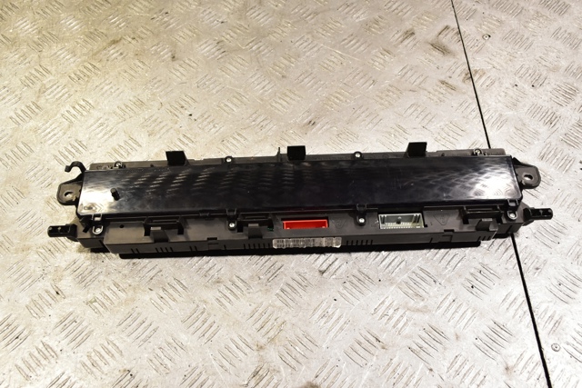 8200787774 RENAULT Приборная доска (щиток приборов) купить в Львов