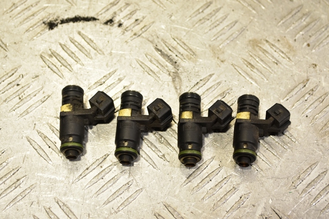 Форсунка дизельная в сборе 8200885287 RENAULT