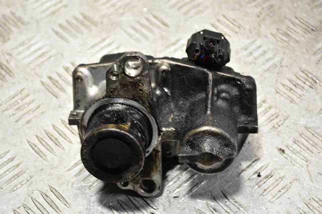 8201061904 NISSAN купить в Киев